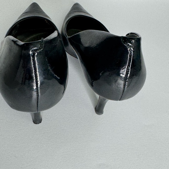 Steve Madden Black Stiletto Heels - Picture 3 of 6